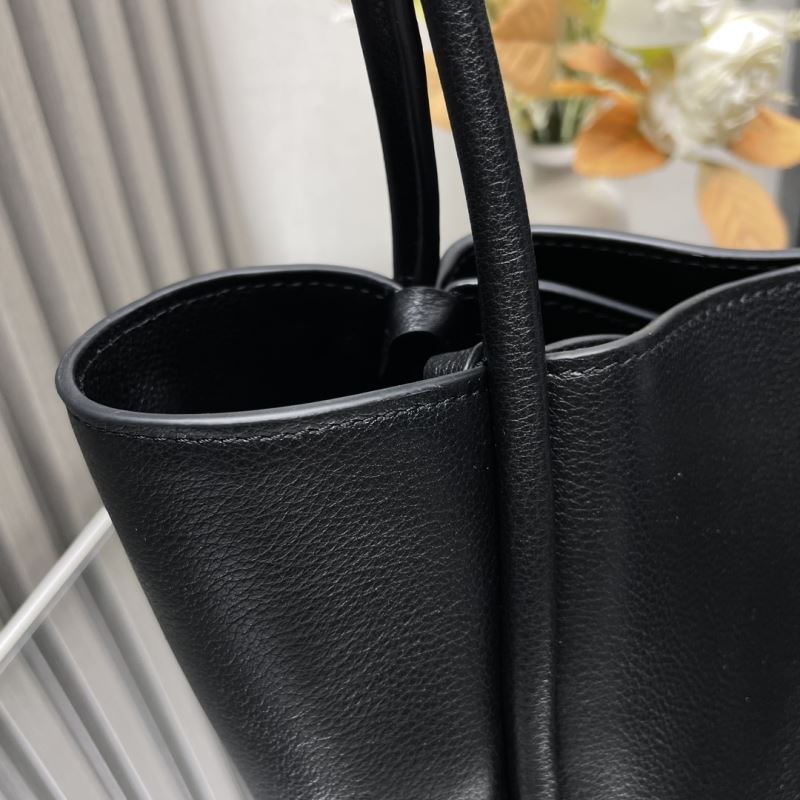 Pra*a bucket bags